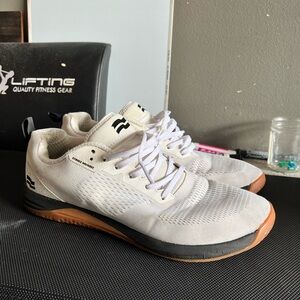 Strike Mvmnt Haze Trainer